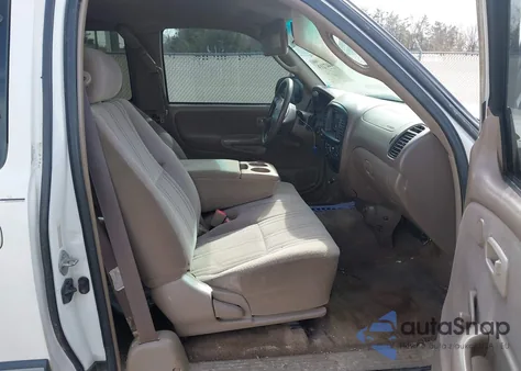 2001 Toyota Tundra Sr5 z USA, uszkodzony, nr VIN 5TBRN34191S161970